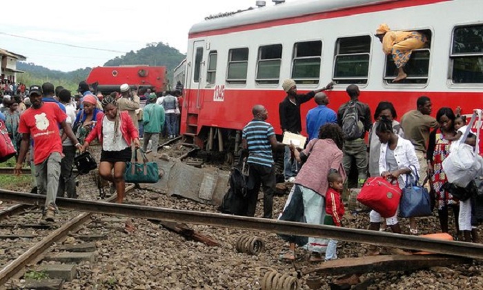 Dozens killed and hundreds injured in Cameroon train derailment 